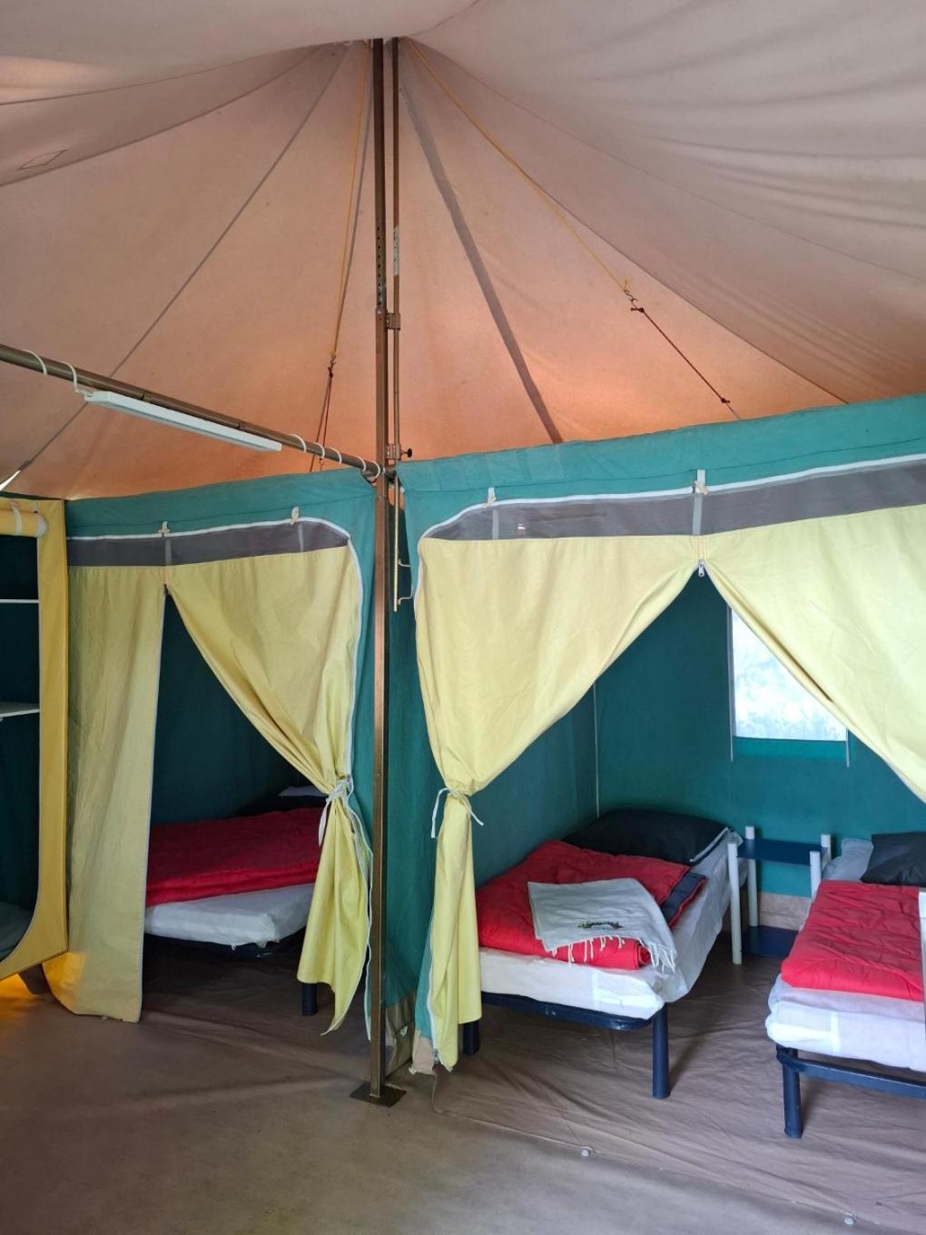 Camping Le Pont D'Allagnon Lempdes sur Allagnon Eksteriør billede